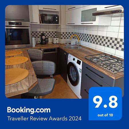 Aron Apartman Печ Экстерьер фото